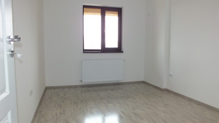 Apartament de vanzare 3 camere, Bucurestii Noi