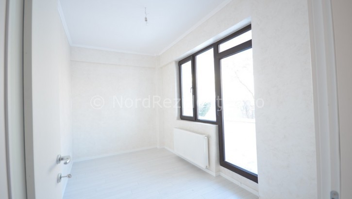 Apartament de vanzare 3 camere, Piata Victoriei