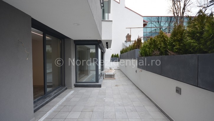 Apartament de vanzare Aviatorilor 4 camere