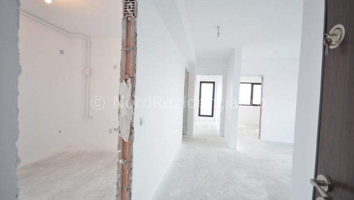 Apartament de vanzare 3 camere Bucurestii Noi