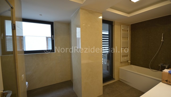 Apartament de vanzare 5 camere, Aviatorilor