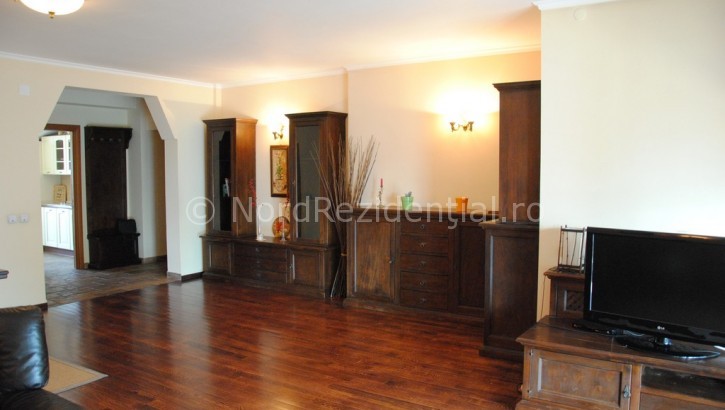 Apartament de vanzare 5 camere Piata Romana