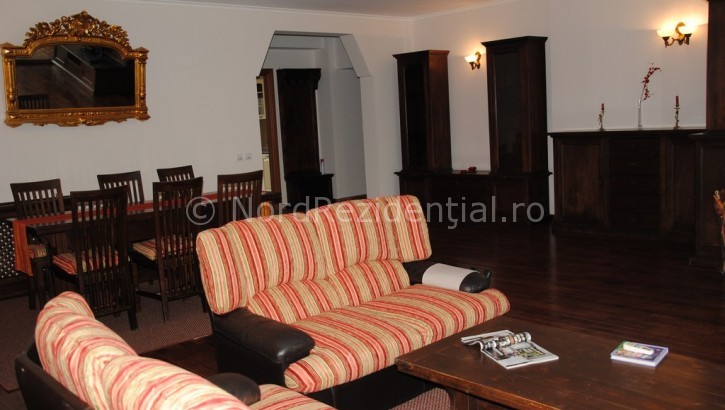 Apartament de vanzare 5 camere, Piata Romana